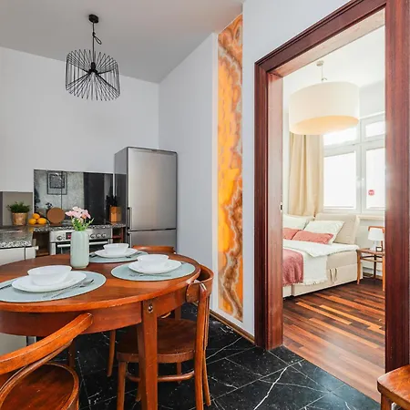 Superapart Wilanowska 20 